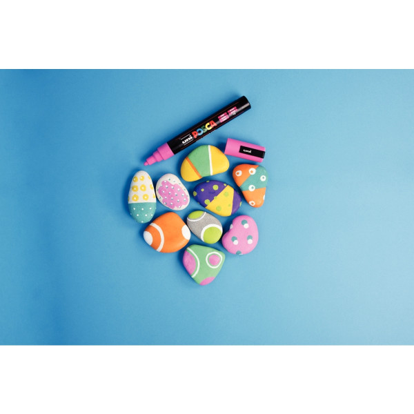 Seau de 26 marqueurs Posca Festif dont 6 offerts