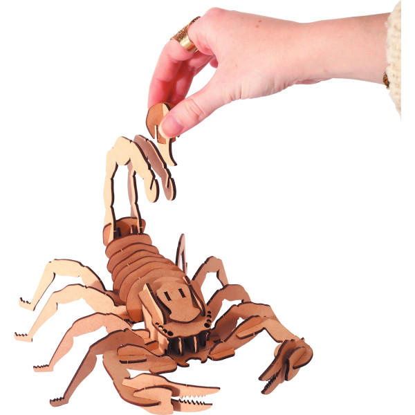 Maquette en bois 3D, Scorpion