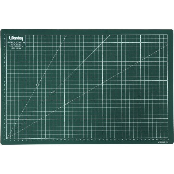 Plaque de découpe épaisseur 3mm 45x30cm