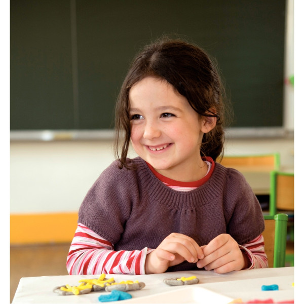 Carton de 6300 flocons PLAYMAIS EDULINE CLASSIC LARGE + accessoires