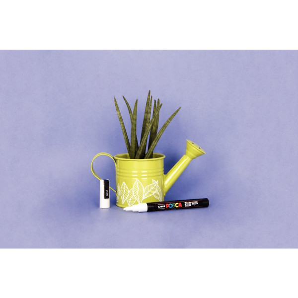 Seau de 26 marqueurs Posca Festif dont 6 offerts