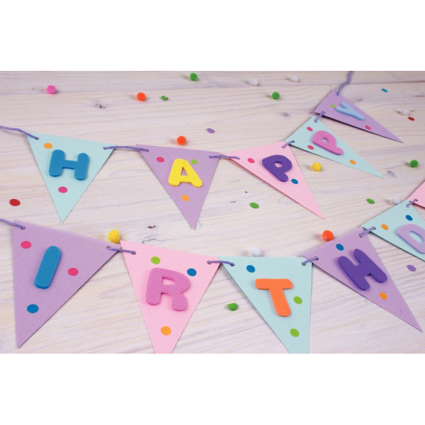 Sachet de 104 lettres en mousse couleurs assorties